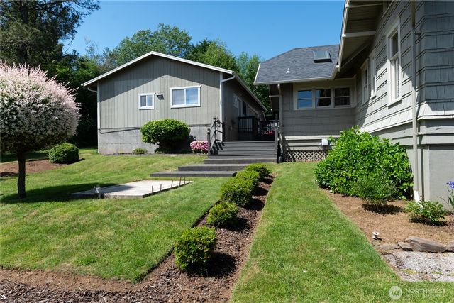 550 Ballentine Street, Raymond, WA 98577
