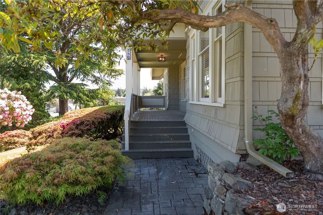 550 Ballentine Street, Raymond, WA 98577