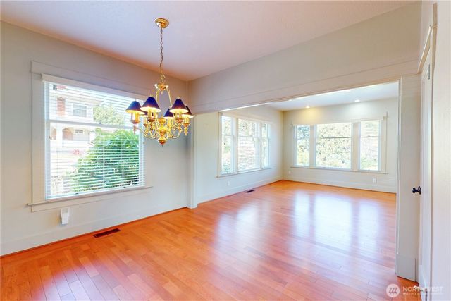 550 Ballentine Street, Raymond, WA 98577