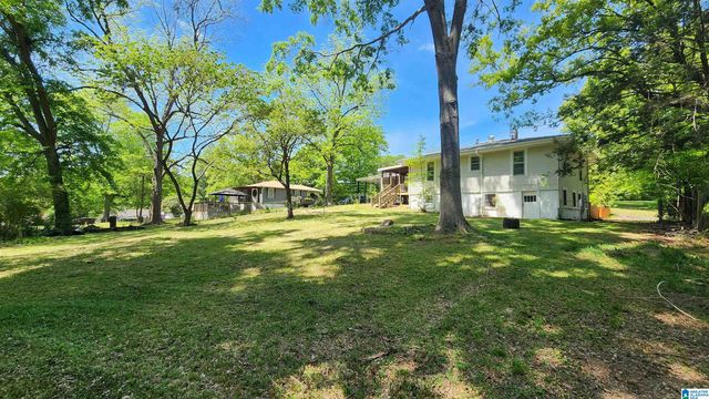 129 FOUST AVENUE, Hueytown, AL 35023