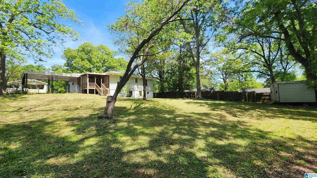 129 FOUST AVENUE, Hueytown, AL 35023