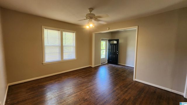 129 FOUST AVENUE, Hueytown, AL 35023