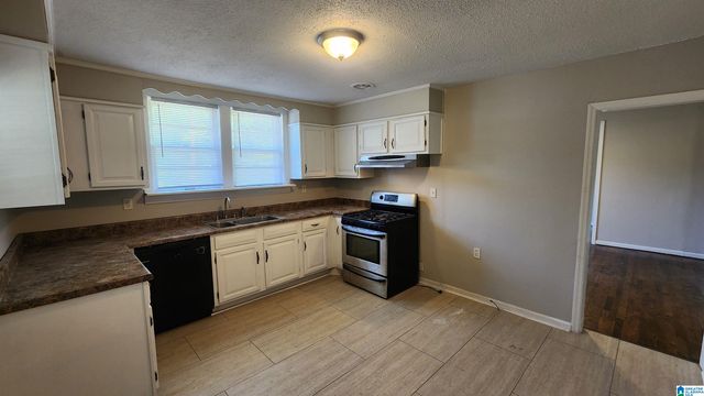 129 FOUST AVENUE, Hueytown, AL 35023
