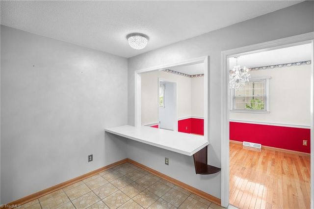 1809 Pope Lane, Kernersville, NC 27284