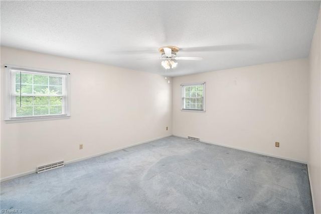 1809 Pope Lane, Kernersville, NC 27284