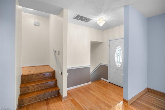 1809 Pope Lane, Kernersville, NC 27284