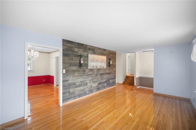 1809 Pope Lane, Kernersville, NC 27284