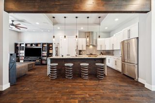 5121 Elysian Street, Houston, TX 77009