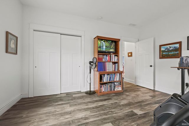 542 E Lucy Lane, Ellettsville, IN 47429