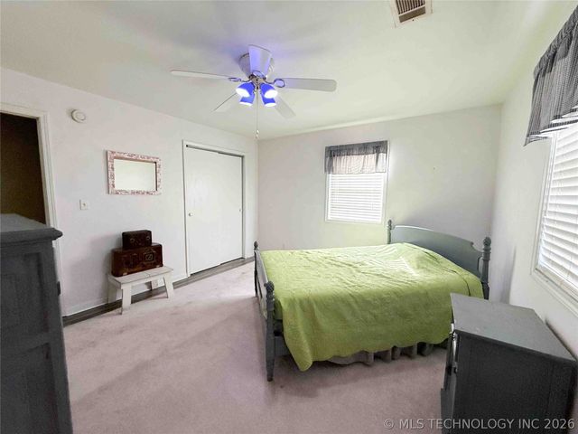 402 N Grant Avenue, Sand Springs, OK 74063