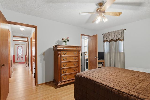 3719 Bella Vista Drive, Midwest City, OK 73110
