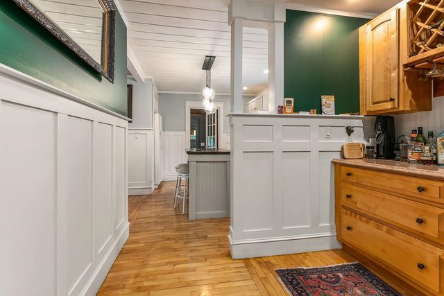 121 Whipple Road, Kittery, ME 03904