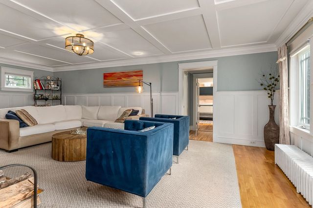 121 Whipple Road, Kittery, ME 03904