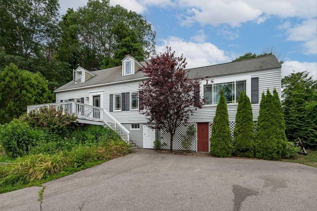 121 Whipple Road, Kittery, ME 03904