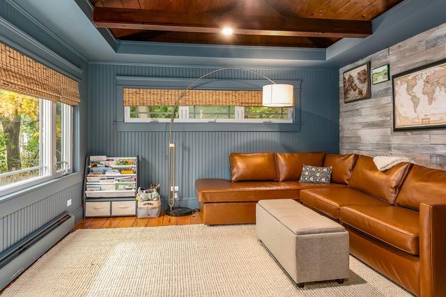 121 Whipple Road, Kittery, ME 03904