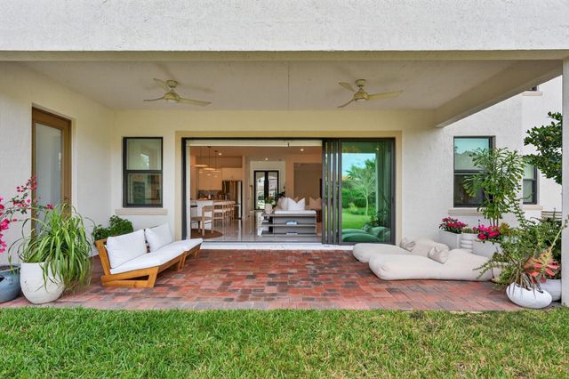 9310 Bayside Circle, Parkland, FL 33076