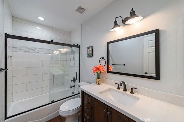 411 Champlain Dr, Claremont, CA 91711