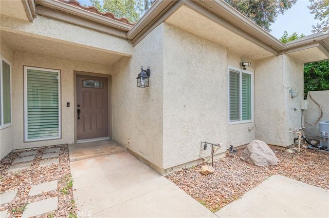 411 Champlain Dr, Claremont, CA 91711