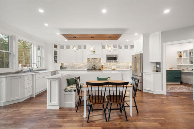 60 Claybrook Road, Dover, MA 02030