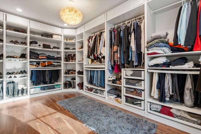 60 Claybrook Road, Dover, MA 02030