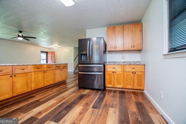 235 E Knight Drive, Carrollton, GA 30116