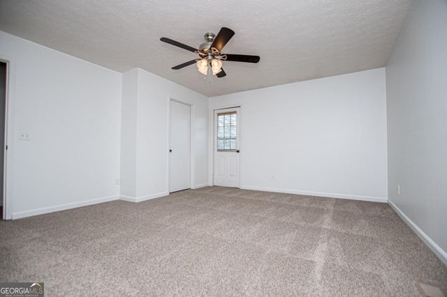 235 E Knight Drive, Carrollton, GA 30116