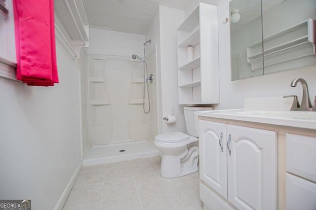 235 E Knight Drive, Carrollton, GA 30116