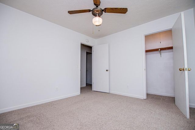 235 E Knight Drive, Carrollton, GA 30116