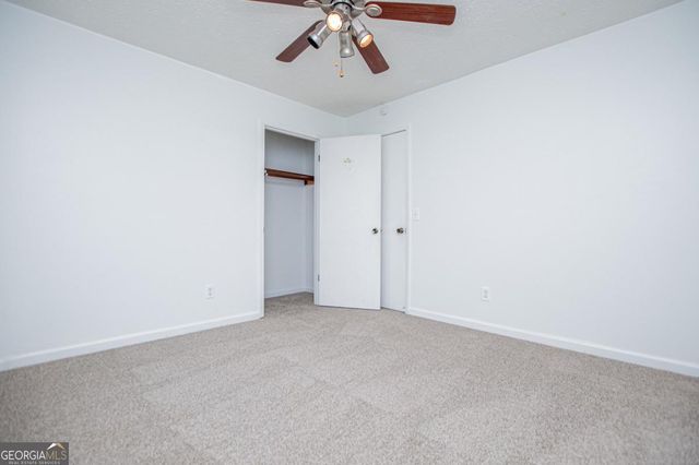 235 E Knight Drive, Carrollton, GA 30116