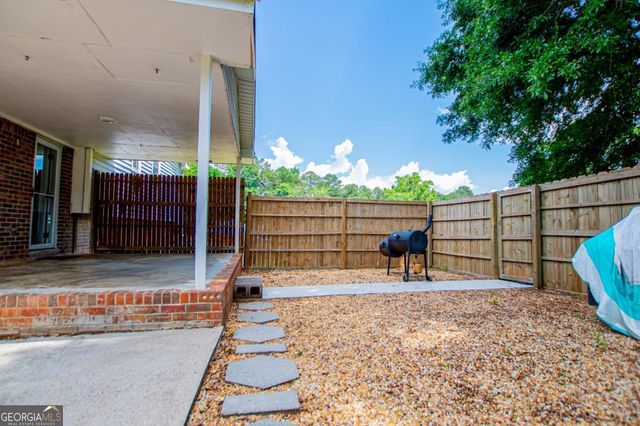 235 E Knight Drive, Carrollton, GA 30116