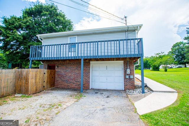 235 E Knight Drive, Carrollton, GA 30116