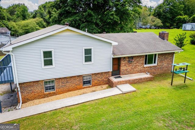 235 E Knight Drive, Carrollton, GA 30116