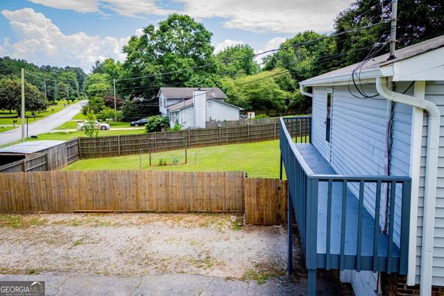235 E Knight Drive, Carrollton, GA 30116