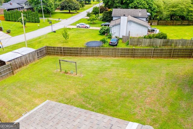 235 E Knight Drive, Carrollton, GA 30116