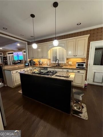 1110 Sheridan Way, Gainesville, GA 30506