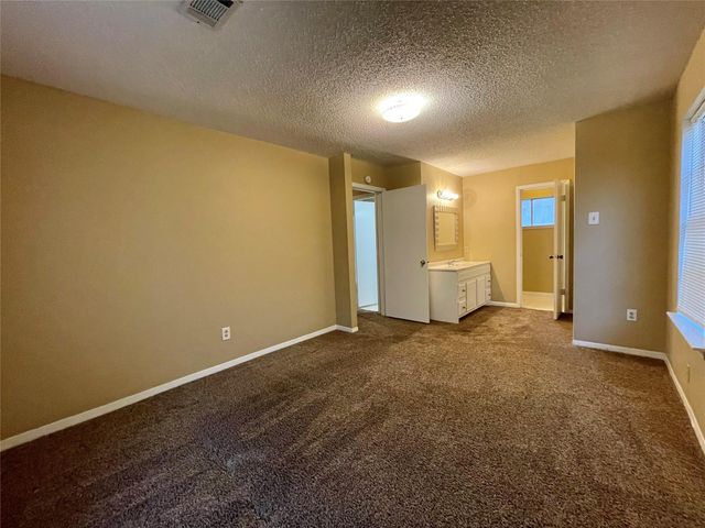 1510 N Avenue Q, Freeport, TX 77541