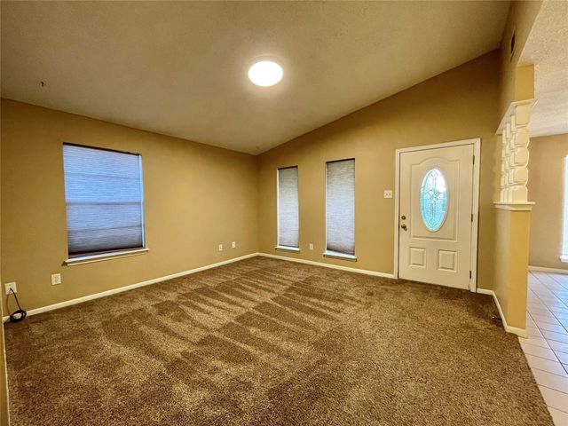 1510 N Avenue Q, Freeport, TX 77541