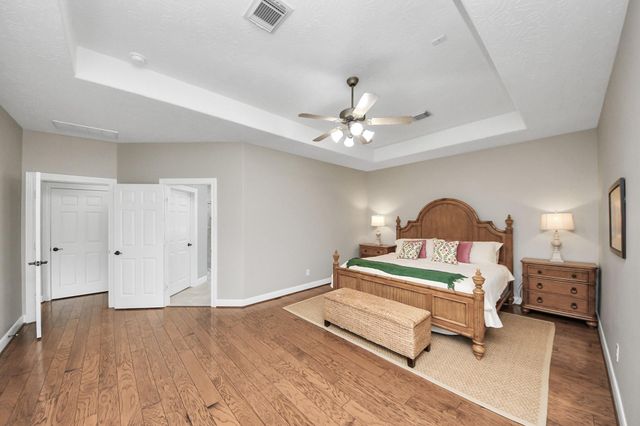 2716 Drywood Creek Drive, League City, TX 77573