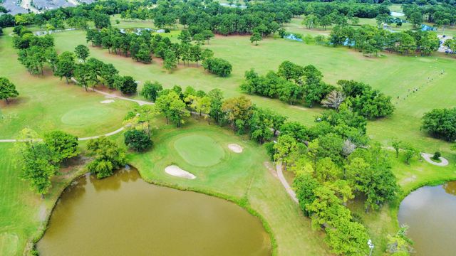 2716 Drywood Creek Drive, League City, TX 77573