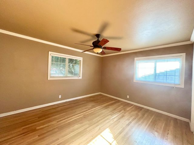 1410 Winter Street, Kingsburg, CA 93631