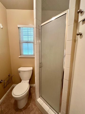 1410 Winter Street, Kingsburg, CA 93631