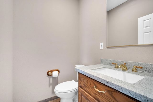 6603 Champion Road, Midlothian, TX 76065