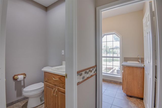 6603 Champion Road, Midlothian, TX 76065