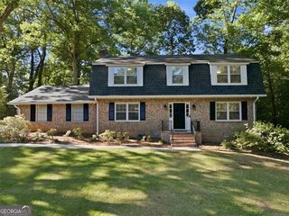 4073 Lake Erin Court, Tucker, GA 30084