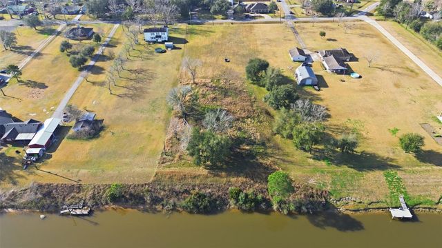 0 Robinson Road, Hitchcock, TX 77563