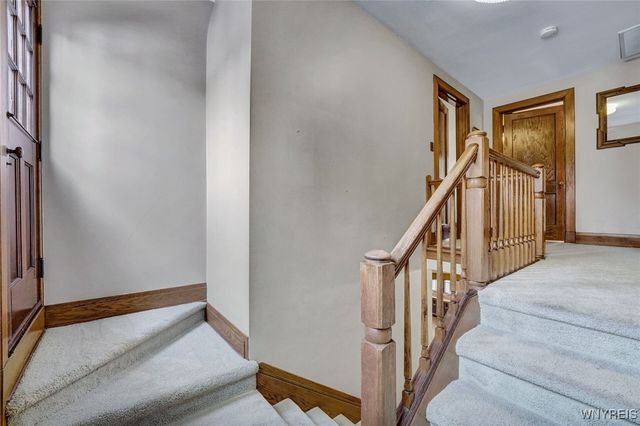 30 Bentham Parkway, Amherst, NY 14226