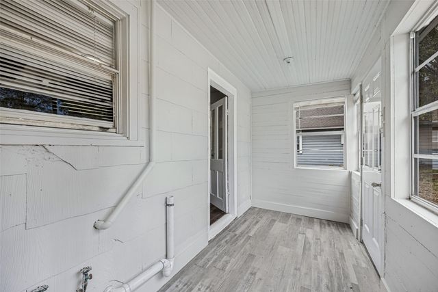 1801 W Bond Street, Denison, TX 75020