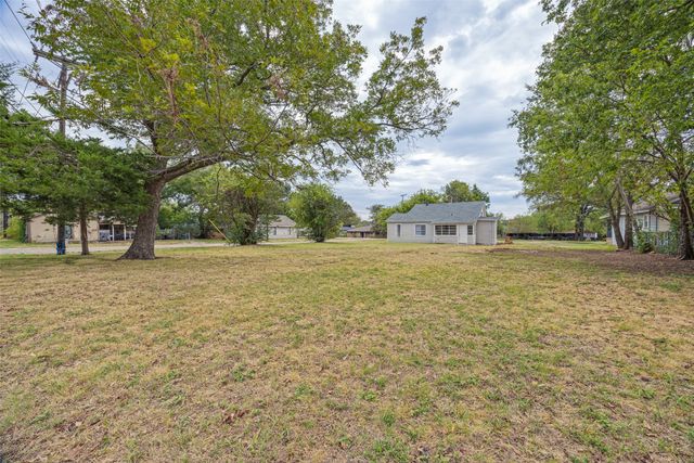 1801 W Bond Street, Denison, TX 75020