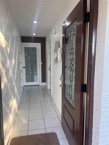 3411 SW 121st Ave, Miami, FL 33175