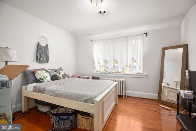 1717 HIGHLAND RD, Fredericksburg, VA 22401